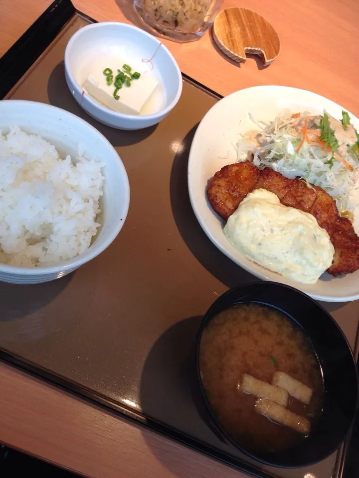 チキン南蛮定食|おぎしょーさん