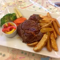 30oz Sirloin of Beef|Sam Fenimoreさん