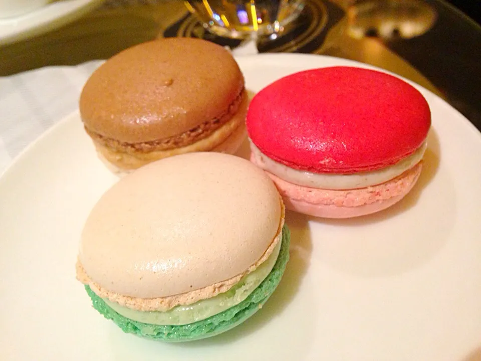 Macarons from Mandarin Oriental hotel|Obeoom Jumsai Na Ayudhyaさん
