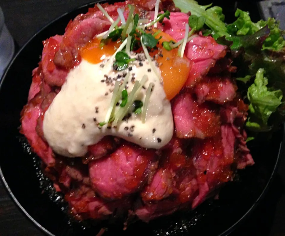 神戸✨レッドロック😋のーステーキ丼ー😋|きのすけ〜さん