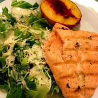 salmon, caesar salad and grilled peach|Oliviaさん