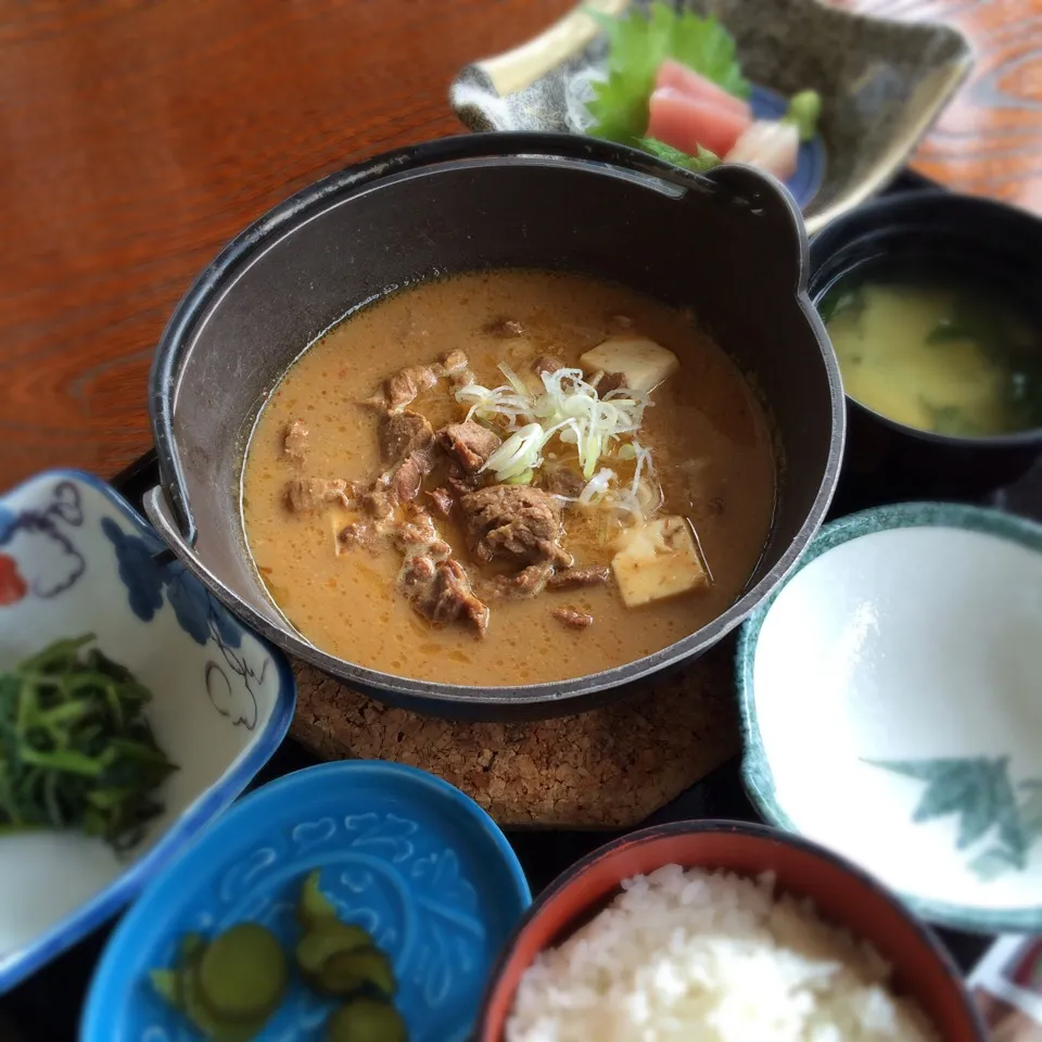 馬肉煮こみ御膳|そらまめさん