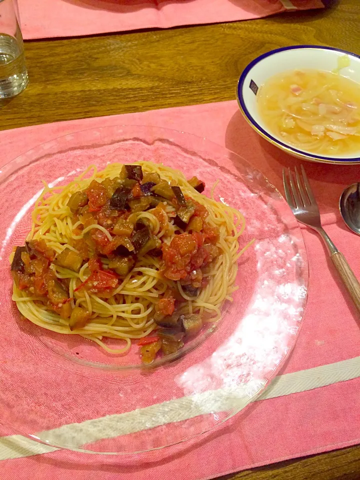 ナスとトマトの冷製パスタとコンソメスープ|momoさん