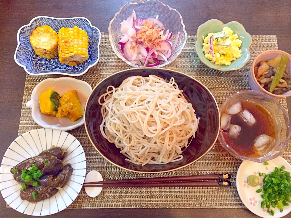 Snapdishの料理写真:蕎麦  茄子の煮浸し   カボチャの煮物   トウモロコシのバター醤油   紫玉ねぎサラダ   ポテトサラダ   肉じゃが|NAKATAさん