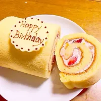 Snapdishの料理写真:バースデーケーキいただきました。|Tomoさん