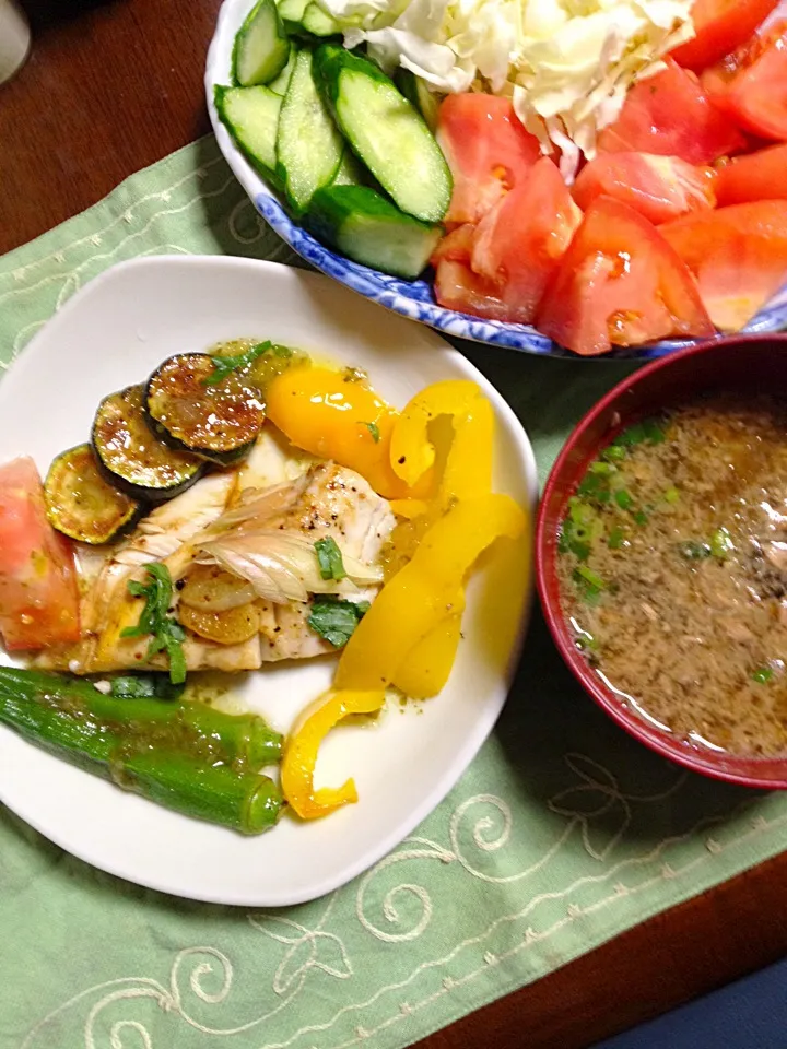 鰆のポワレ とろろ昆布入り味噌汁 サラダ|掛谷節子さん