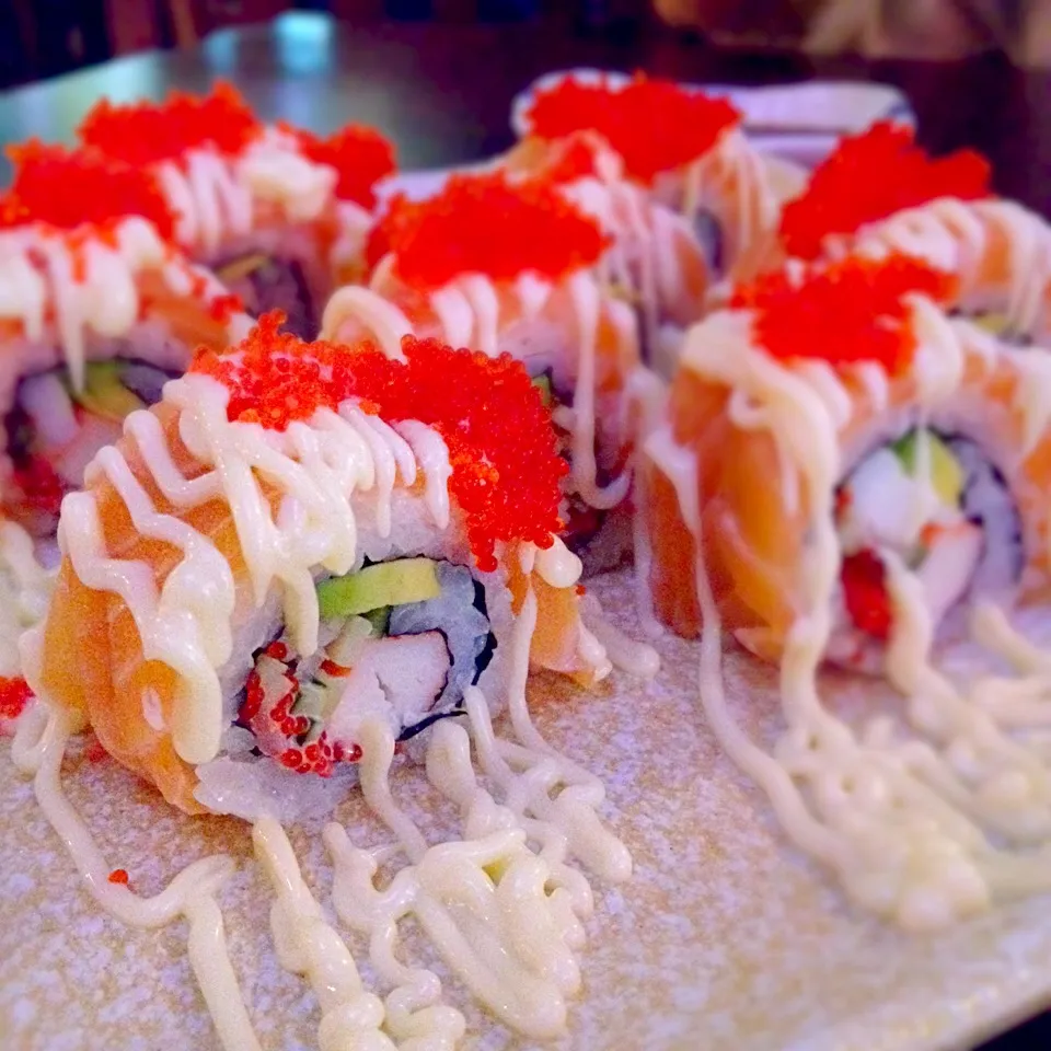 Salmon Roll @Sushi hana|Chef Bimさん