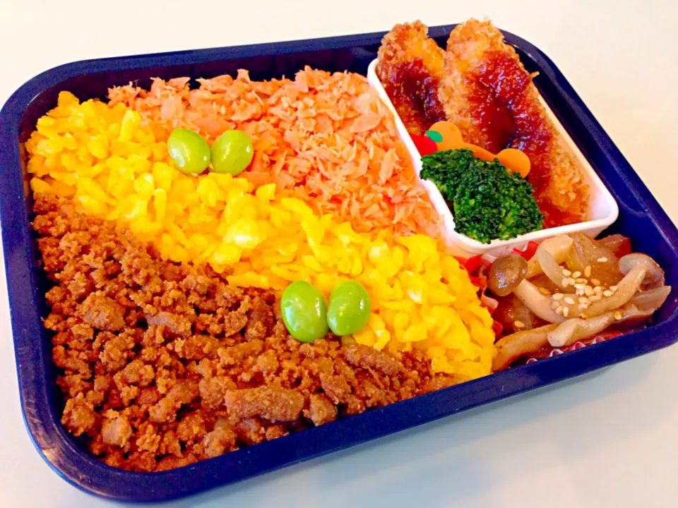 3色丼弁当|のぞみさん