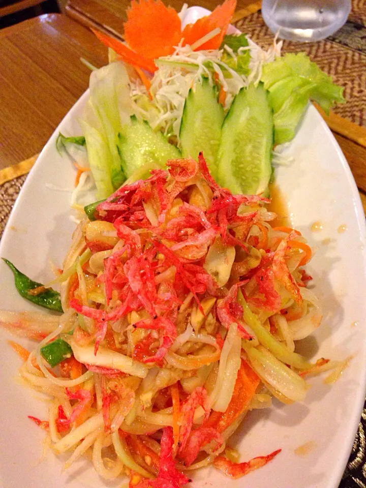 Papaya Shrimp Salad|🍑Foodtrip Unlimited🍴さん