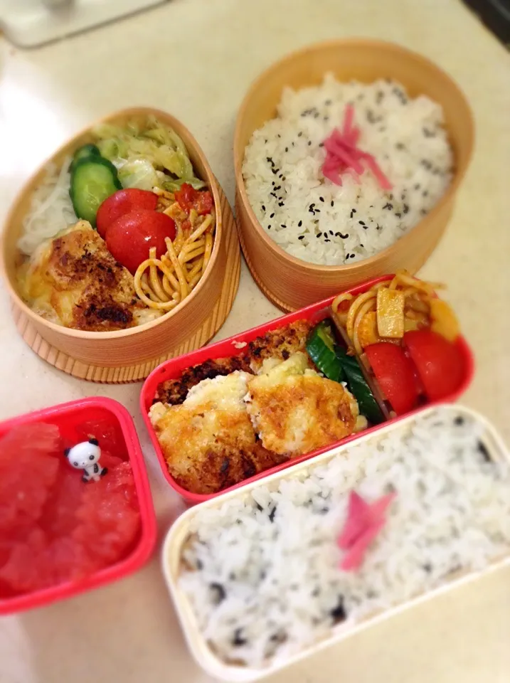 Today’s lunch box. マヨチーズパン粉焼きチキン、放置してて焦がした、すまにゅw|hoppycowさん