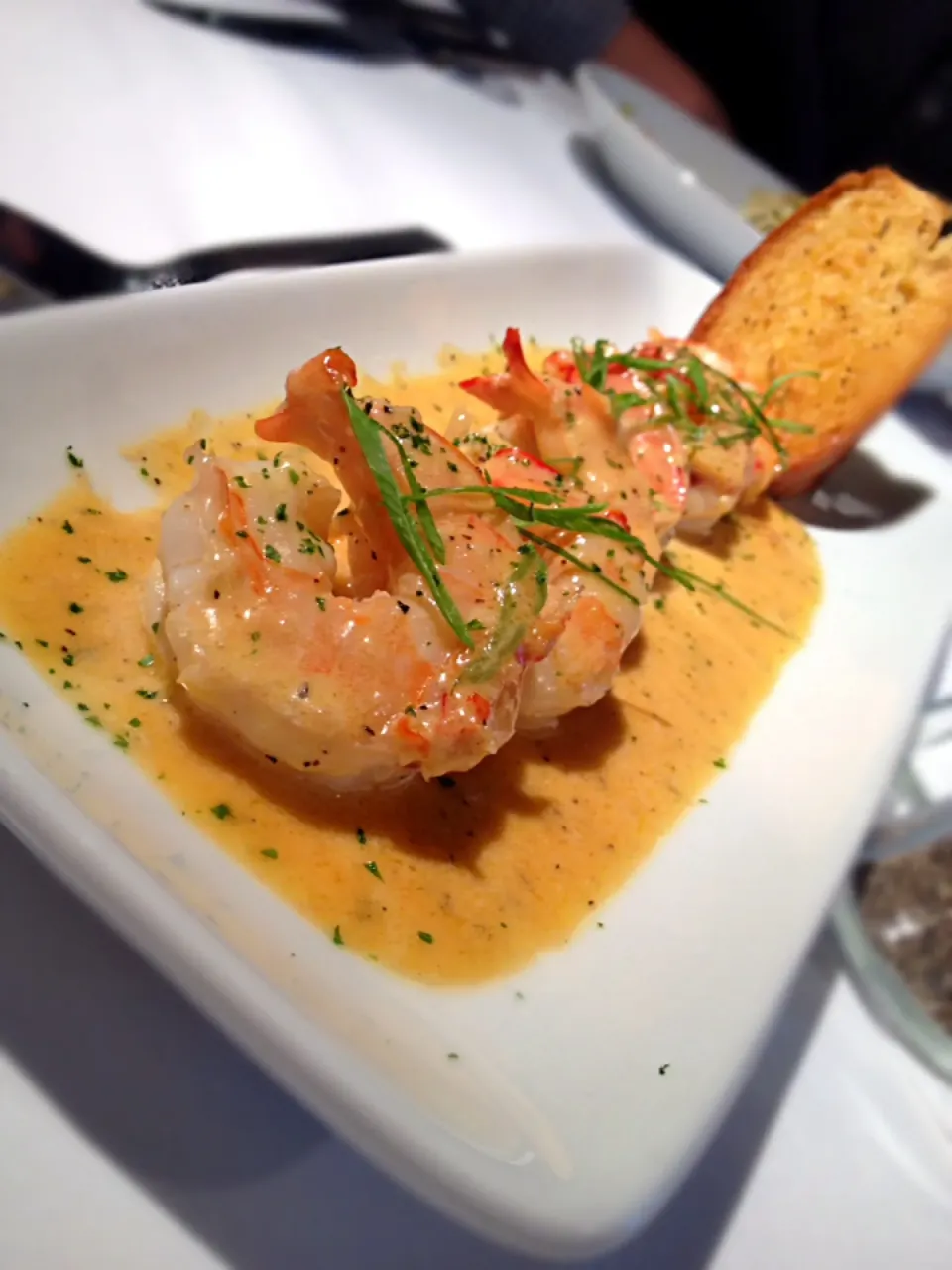 Snapdishの料理写真:奶油焗烤大虾 Baked prawns with fresh cream|Bellaさん