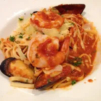 Snapdishの料理写真:Seafood linguini|Pastaloverさん