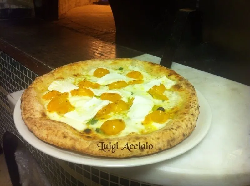 Pizza Pomo D'Oro|Luigi Acciaioさん