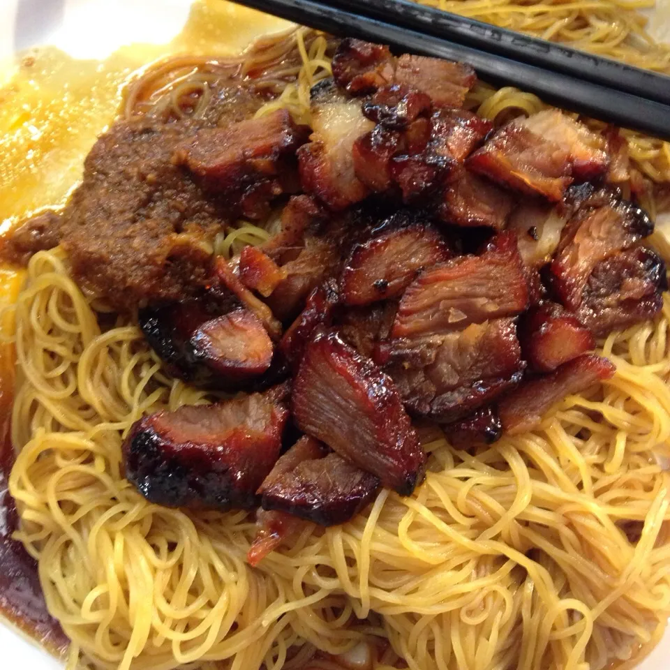 บะหมี่หมูอบน้ำผึ้ง @ Chinatown , SG|pimluck nswさん