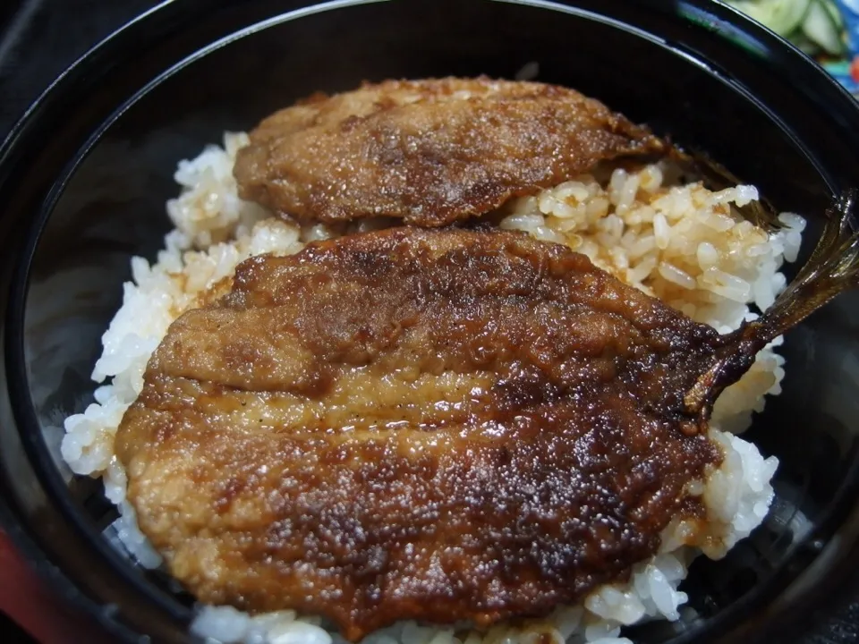 アジの蒲焼き丼|norakuro5656さん