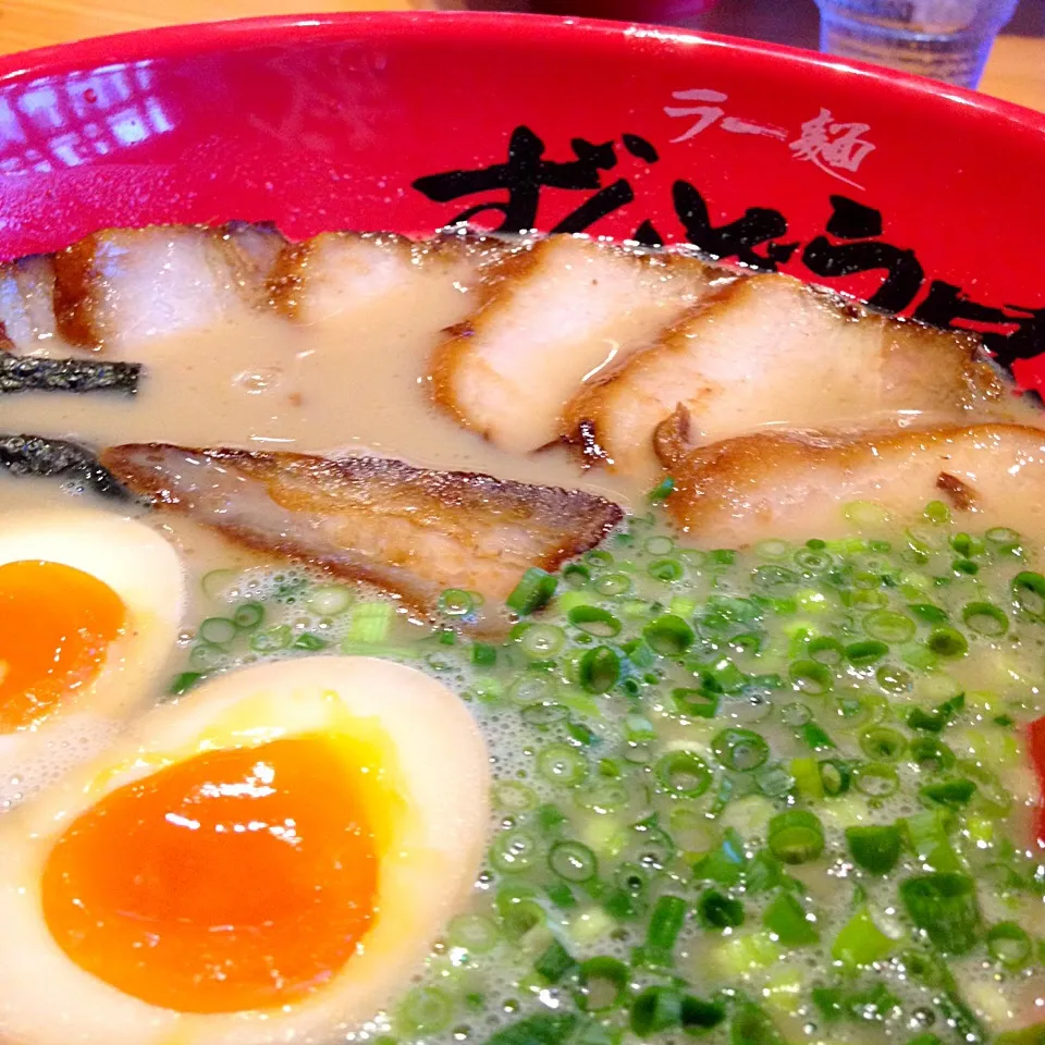 チャーシュー麺 味玉、細麺、あっさり|西山 哲明さん