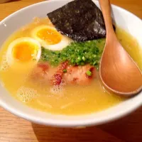 Snapdishの料理写真:ラーメンぽてり|minatosさん