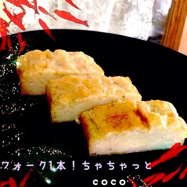 Snapdishの料理写真:フォーク一本‼︎バナナ処理班出動‼︎バナナヨーグルトケーキ|cocoさん