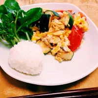 Snapdishの料理写真:夏野菜炒め|あやさん