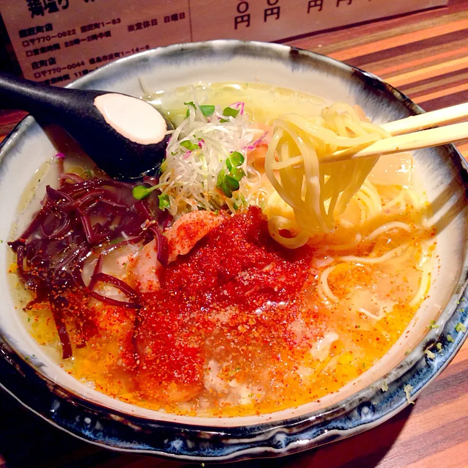 鶏塩ピリ辛ラーメン 並|maixx ใหม่さん