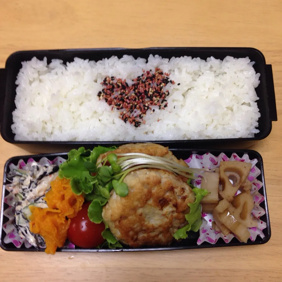 Snapdishの料理写真:鶏つくねハンバーグ弁当🍱|macco7さん