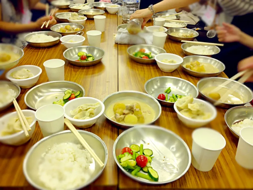 全外教の生徒交流会の夕飯|rie-changさん