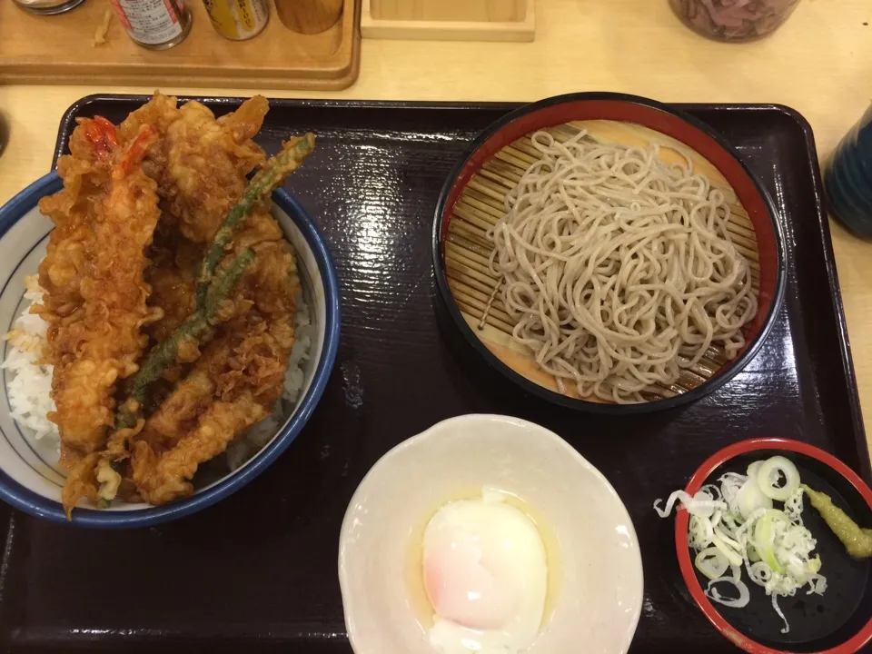 天丼と蕎麦|アクちゃんさん