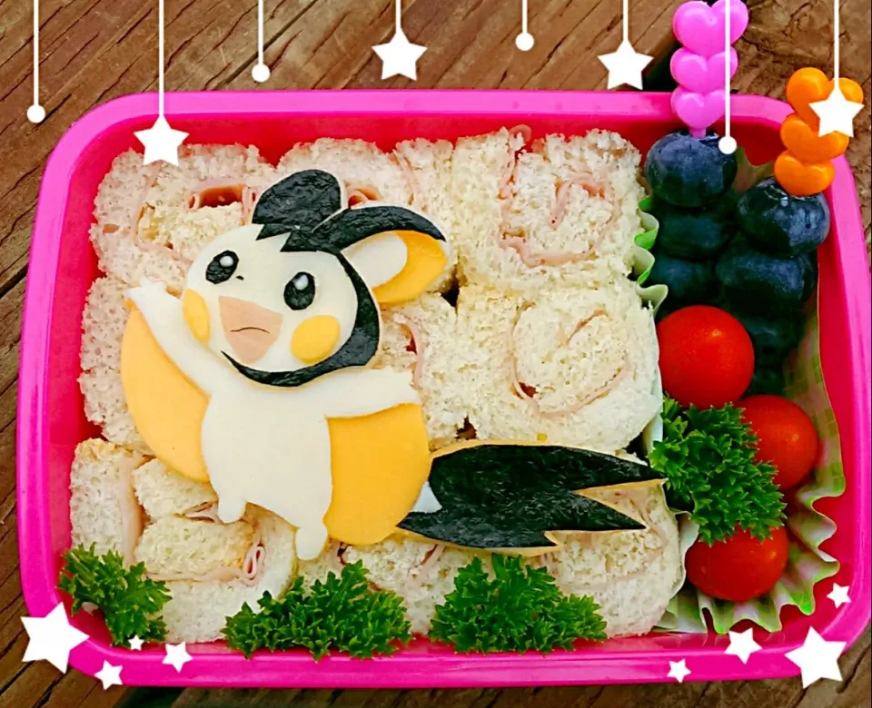 "Emolga" Sandwich!  エモンガ  キャラ弁(•ө•)♡|The Reinhartsさん