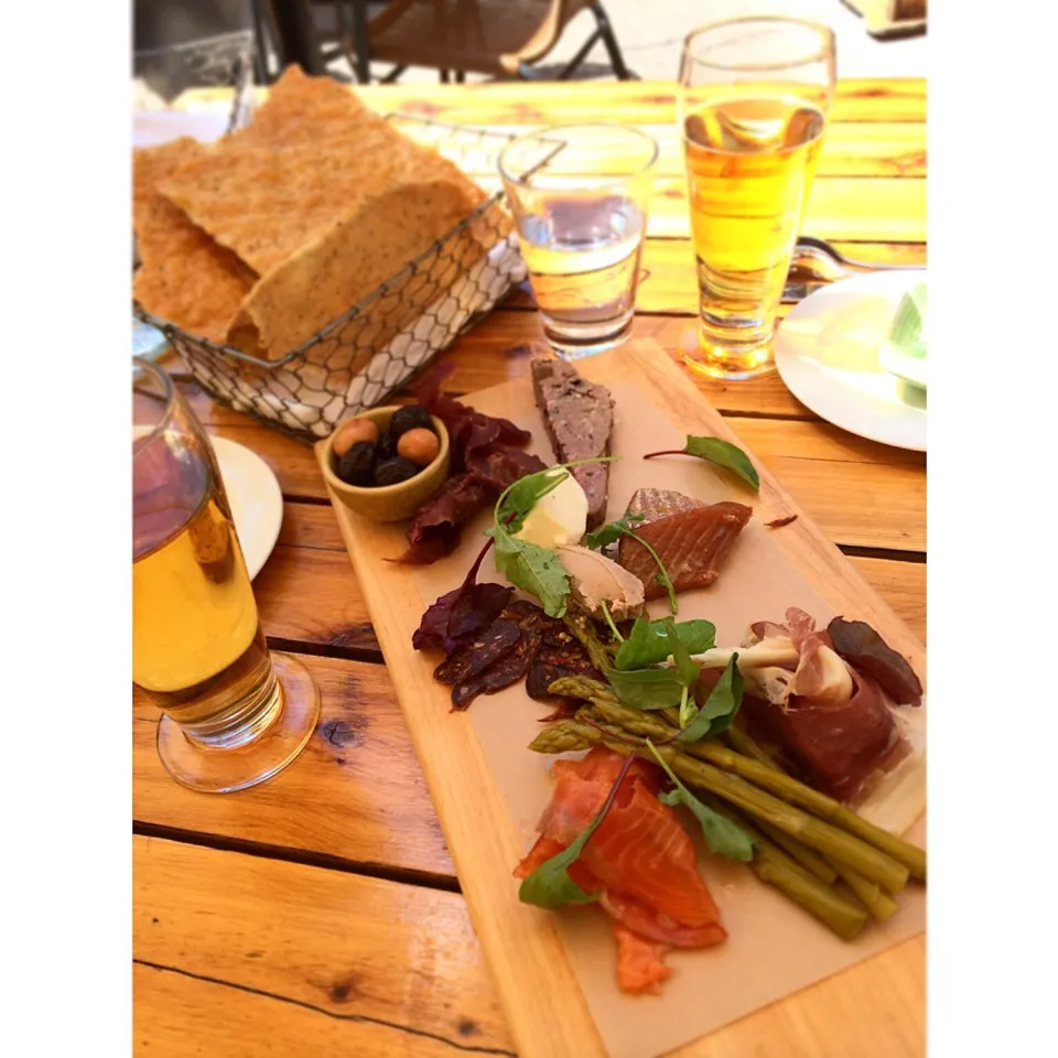 @ River cafe in Canada でバイソンやサーモンのおつまみとCider|maimaiさん