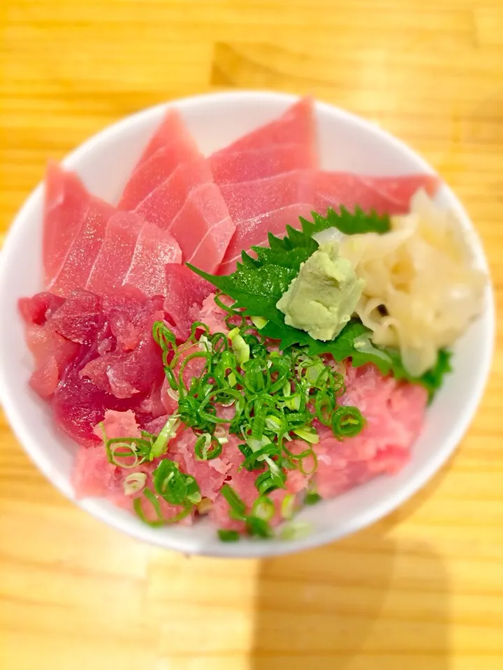 築地でまぐろづくし丼♡|ミャアさん