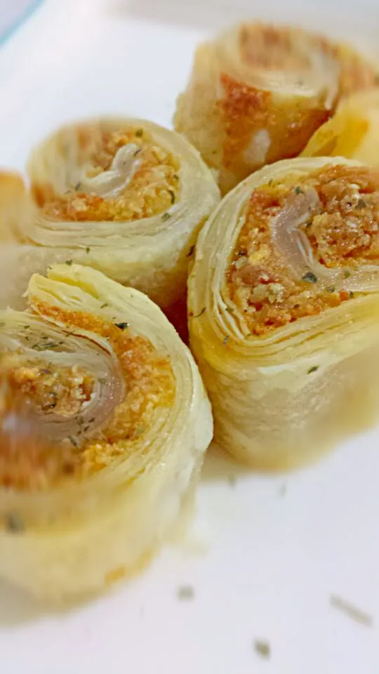 Mini chicken cheese puff roll|laksmi nurul ismiraさん