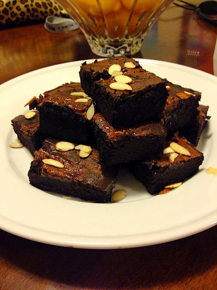 Snapdishの料理写真:Protien brownies|aishaさん