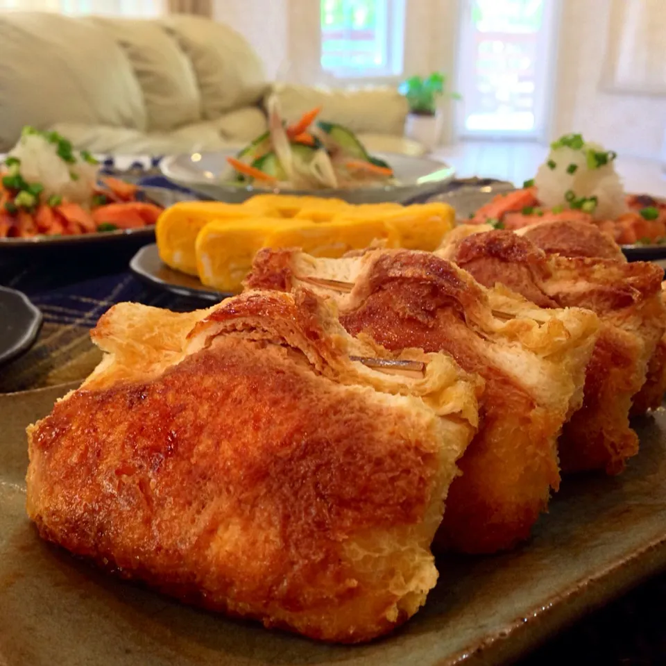 Snapdishの料理写真:おりぃ🎀さんのお料理 ٩(◜ᴗ◝ )۶ 焼き稲荷|ランランらぁ〜んさん