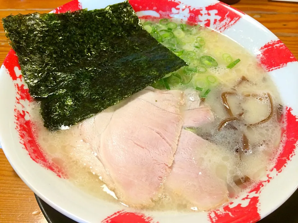 長浜ラーメン|(´ｰ`* ))))fumiemonさん