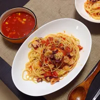 タコとトマトの冷製パスタ🍝|まめこさん