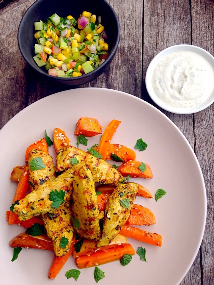 Spiced chicken, honey roast pumpkin carrot sweet potato, corn salad and coriander yoghurt|Chrisy Hillさん