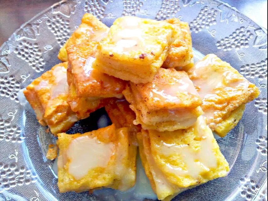 Pan fried kaya toast top with condensed milk|Daniel Limさん