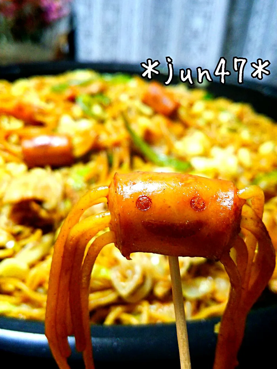 スパセー人を重曹で中華麺にしてソース焼きそば！|jun47さん