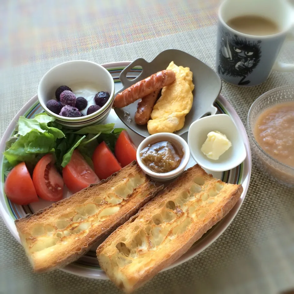 今日の朝ごはん|ぺんぎんさん