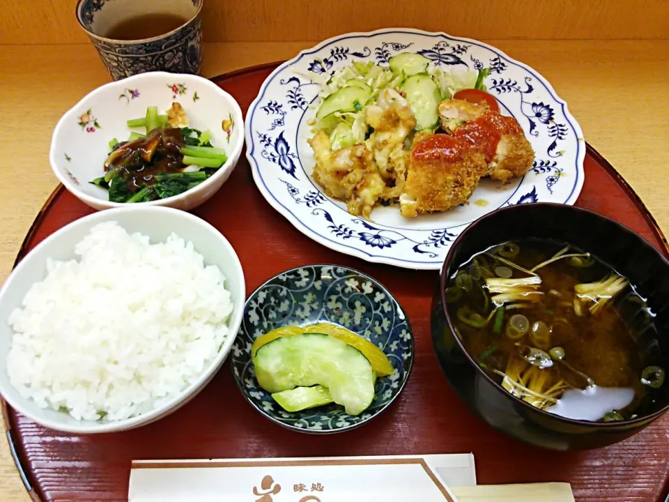 本日のランチ。しそチーズを挟んだチキンカツ|大石さん