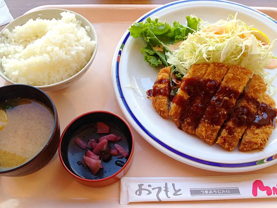 とんかつ定食|Kojiさん