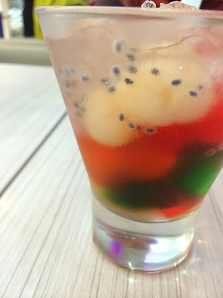 My favorite rainbow jelly #yummy|Isni Neechanさん