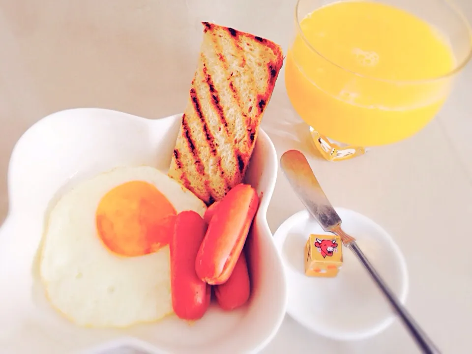 Breakfast of the day.|samantha wさん