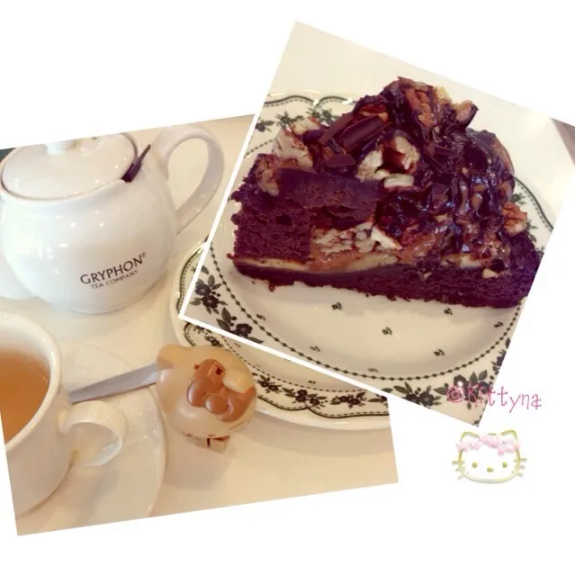 ☕️Aloe Vers Addiction 🍃꒰˃̶ ॣᵕ ॣ˂̶∗̀꒱🎀·̇·̣̇̇·̣̣̇·̣̇̇·̇ Chocolate Pecan Cluster Cake 🍰|🎀Kittyna🌸さん