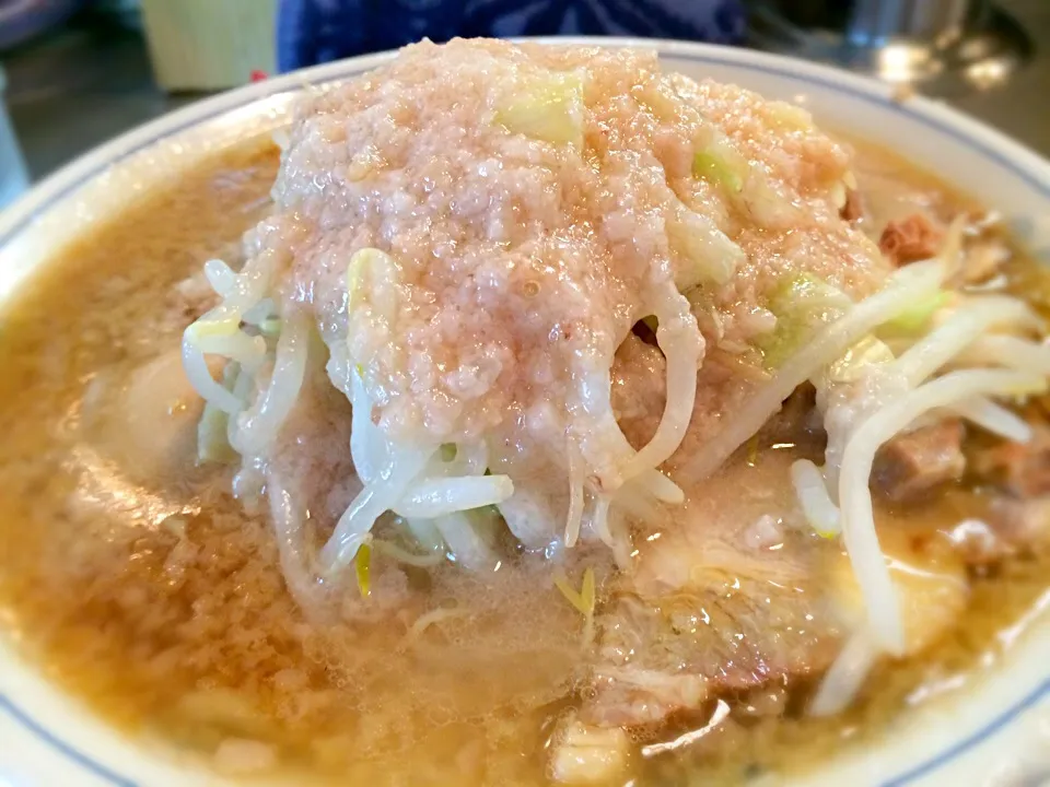 小ラーメン 豚、玉子、脂増し、野菜少なめ@ラーメン大(汐留)|かっちっさん