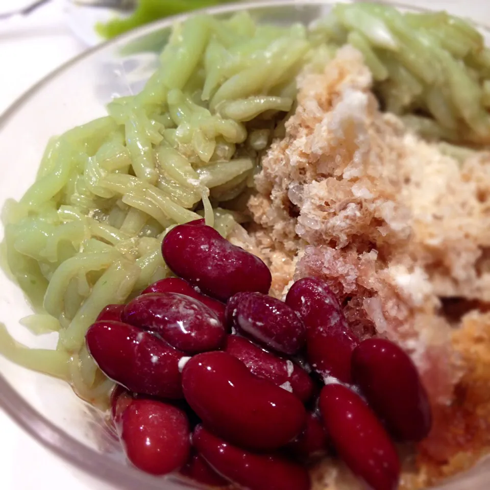 Snapdishの料理写真:Chendol with red beans|Jeremy Khooさん