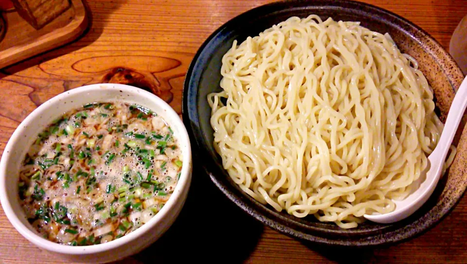 つけ麺 特盛 900円|しんたたさん