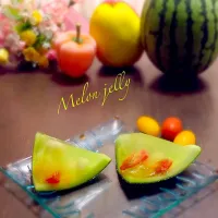 Snapdishの料理写真:Melon jelly ♪メロンゼリー