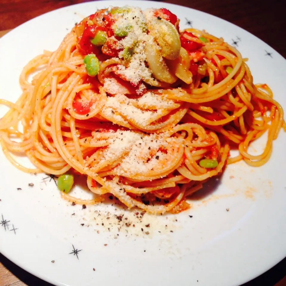 枝豆とベーコンのトマトパスタ🍝|KAZUTOさん