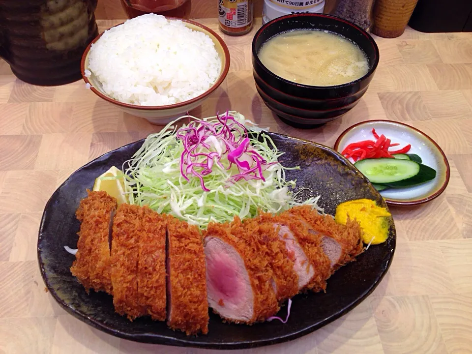 特上ヒレかつ定食|ハギーさん